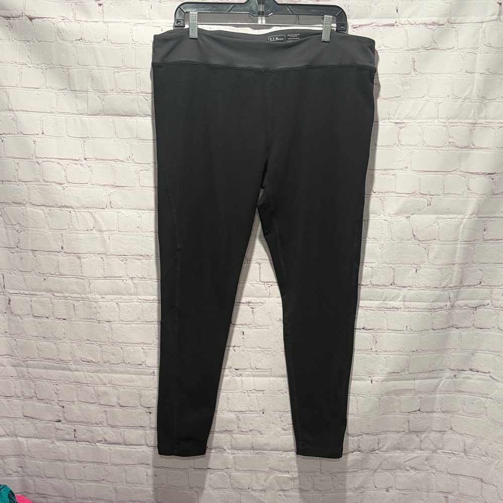 L.L. Bean Woman’s Perfect Fit Black Leggings Size‎ XL